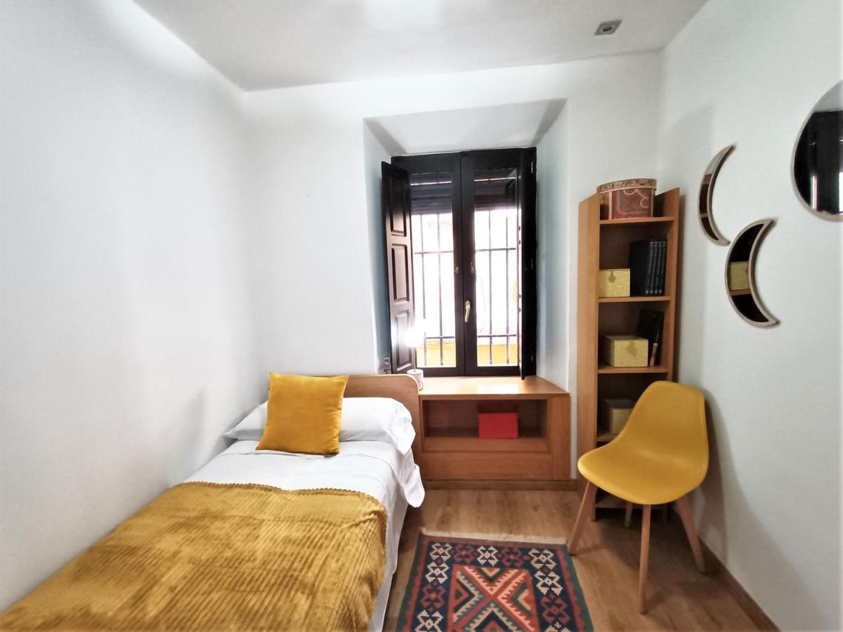 Apartamentos Alma Granada Exterior photo